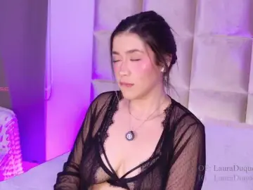 Bongacams Watch Live Sex Cams of Kassia-Rogers