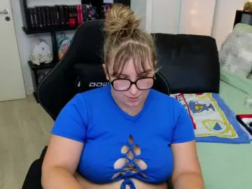 Bongacams Live Sex Cam of ElvinnaLaFrancaise