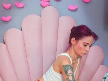 Bongacams Sex Chat of LUCYMILLER