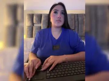 Bongacams Watch Live Sex Cams of IrisEvans