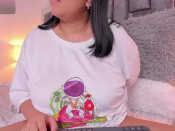 Bongacams Adult Webcam of IrisEvans