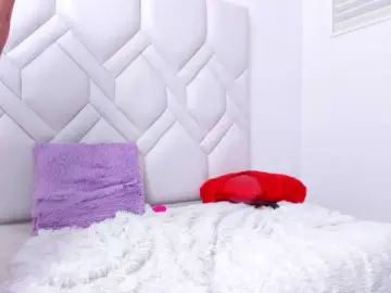 Bongacams Sex Cam of mylittlewhore18