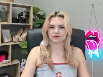 Bongacams Watch Live Sex Cams of SweetLilyxo