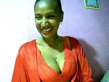 Bongacams Best live sex cam show of Mynah
