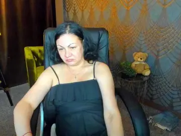 Bongacams Best live sex cam show of IrissMoon