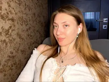 Bongacams Live Sex of MyrticeDollen