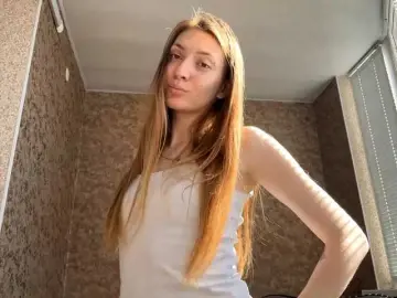 Bongacams Free Porn Cam of MyrticeDollen