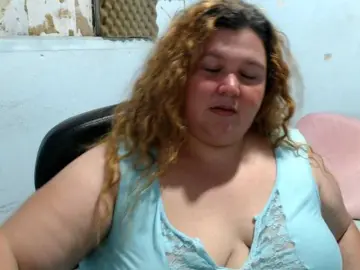 Bongacams Adult Video Chat of squirtbbw
