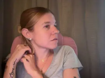 Bongacams Sex Chat of mermaidlexi