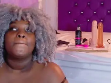 Bongacams Best Webcam of ebony-NeighborMoans