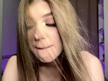 Bongacams Free Live Porn of KathieBanister