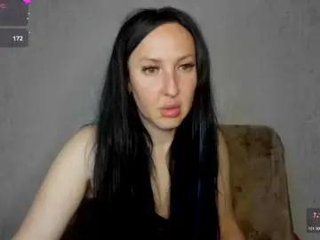 Bongacams Watch Live Sex Cams of JuliaGramm81a