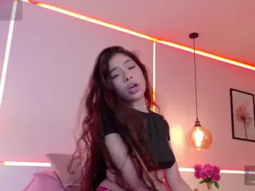 Bongacams Free Porn Cam of LeiaStone