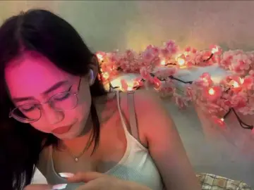 Bongacams Best Webcam of MyrleHenggeler