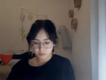Bongacams Best live sex cam show of MyrleHenggeler
