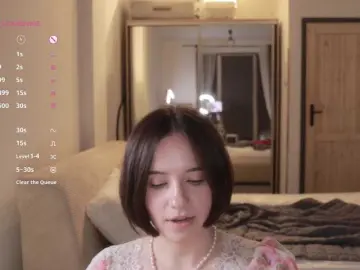 Bongacams Adult Webcam of -FemaleEssence-