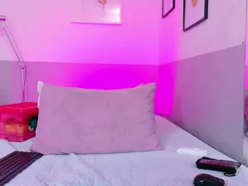 Bongacams Sex Cam of skinnyprinces