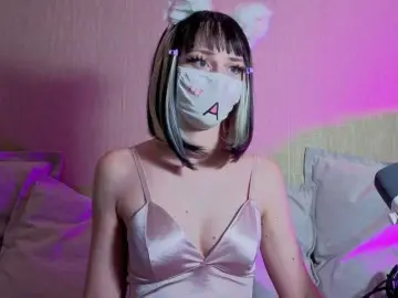 Bongacams Sex Cam of LunaNyan