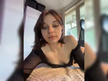 Bongacams Watch Live Sex Cams of mefydufi