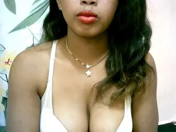 Bongacams Best live sex cam show of BelliBellaha