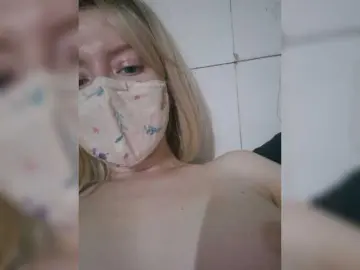 Bongacams Free Live Porn of Bella-38