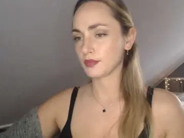 Bongacams Private Sex Chat of ScarlettXQueen