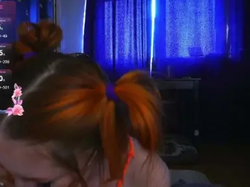 Bongacams Live Sex Cam of Daddyslittleslutfox