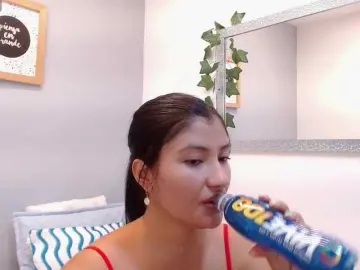 Bongacams Free Porn Cam of louisk2