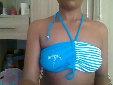 Bongacams Live Sex Cam of Hotchille