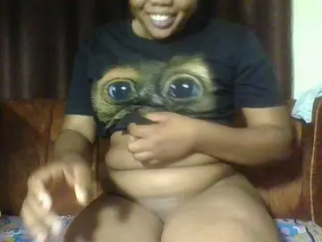 Bongacams Live Sex Cam of Hornycremmy09