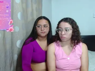Bongacams Free Porn Cam of adeline-samy822