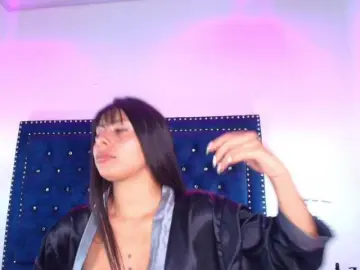 Bongacams Watch Live Sex Cams of Leia-laurent