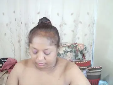 Bongacams Nude Webcam of Indiantasha