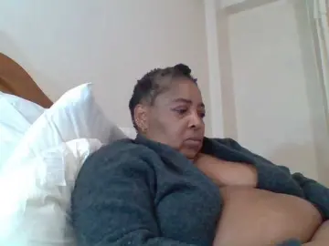 Bongacams Best live sex cam show of pussylips53