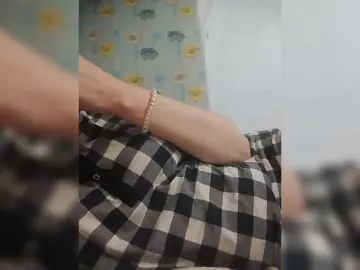 Bongacams Watch Live Sex Cams of SERTSEETKA