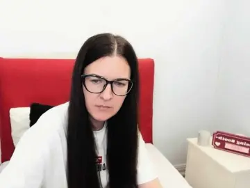 Bongacams Watch Live Sex Cams of NadiaAmore