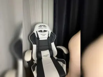 Bongacams Free Porn Cam of Plutonyashka