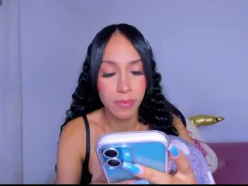 Bongacams Watch Live Sex Cams of MiaaLove6969