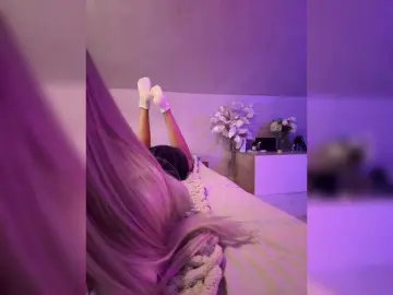 Bongacams Live Porn of HollyPolly111