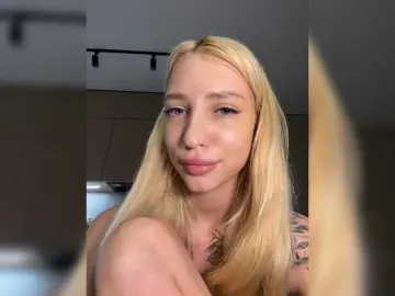 Bongacams Private Sex Chat of EwaBrown