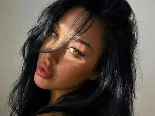 miaXmoon