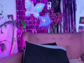 Bongacams Watch Live Sex Cams of Felicity111