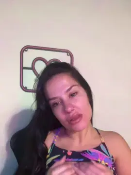 Cam4 Nude Webcam of Oliviaxxxbb