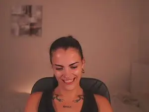 Cam4 Adult Webcam of Pauline_2005