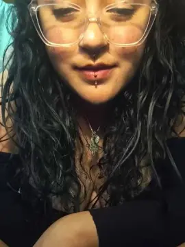 Cam4 Live Porn of MonikaBohn99