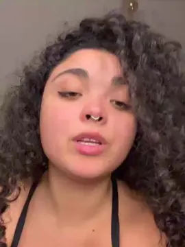Cam4 Live Porn of bbycurlyy