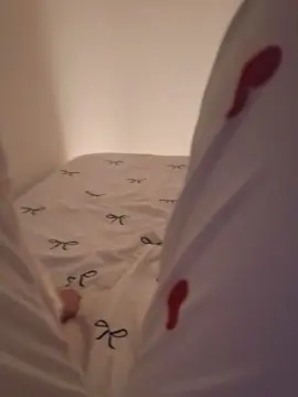 Cam4 Live Sex Cam of isabella323