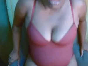 Cam4 Adult Video Chat of nouchihot