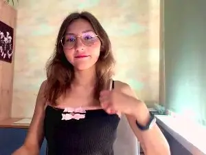 Cam4 Adult Video Chat of CristieDelfino