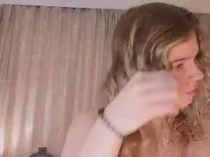 Cam4 Best Webcam of AlesiaPacquin